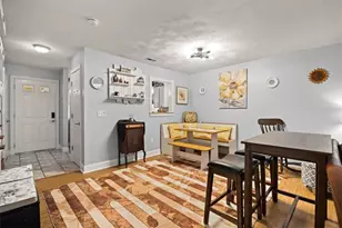 105 Scenic Dr, West Warwick, RI 02893 - Photo 5