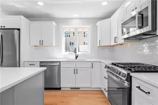 47 Dale St, Cumberland, RI 02864 - Photo 13