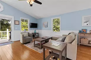 110 Winsor Ave, North Kingstown, RI 02852 - Photo 19