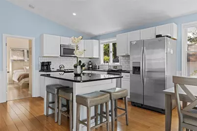110 Winsor Avenue, North Kingstown, RI 02852 - Photo 11