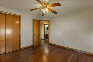 89 Marlow St, Cranston, RI 02920 - Photo 17
