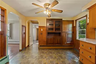89 Marlow St, Cranston, RI 02920 - Photo 7