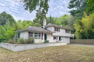 28 Hilltop Dr, Warwick, RI 02818 - Photo 31
