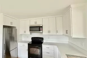 29 Reardon Dr, Middletown, RI 02842 - Photo 7