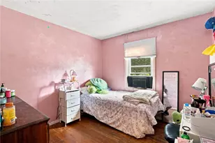 77 Kenneth Ave, Warwick, RI 02889 - Photo 15