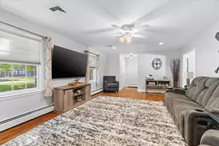 101 Newell Dr, Cumberland, RI 02864 - Photo 15