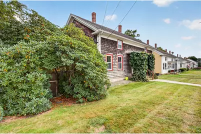 141 East Avenue, Burrillville, RI 02830 - Photo 3