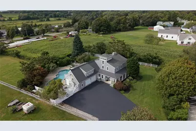 2040 East Main Road, Portsmouth, RI 02871 - Photo 1