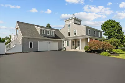 2040 East Main Road, Portsmouth, RI 02871 - Photo 13