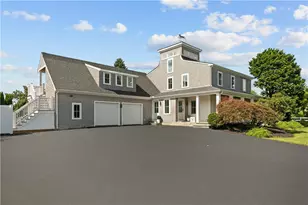 2040 E Main Rd, Portsmouth, RI 02871 - Photo 13