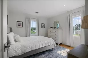 2040 E Main Rd, Portsmouth, RI 02871 - Photo 35