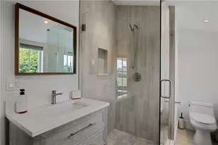 2040 E Main Rd, Portsmouth, RI 02871 - Photo 49