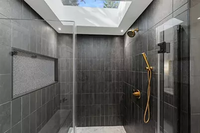 348 Doyle Avenue, Providence, RI 02906 - Photo 27
