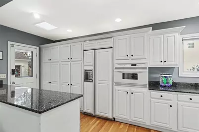 348 Doyle Avenue, Providence, RI 02906 - Photo 13