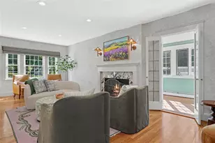 348 Doyle Ave, Providence, RI 02906 - Photo 5