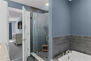 34 East Lantern Rd, Lincoln, RI 02865 - Photo 31