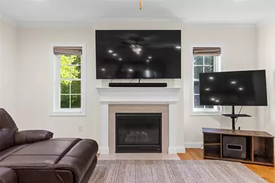 34 East Lantern Road, Lincoln, RI 02865 - Photo 11