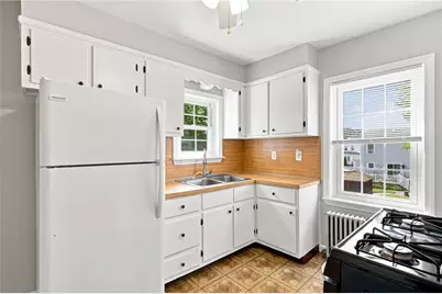 51 Pettaconsett Avenue, Warwick, RI 02888 - Photo 7