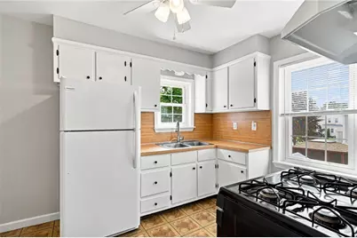 51 Pettaconsett Avenue, Warwick, RI 02888 - Photo 5