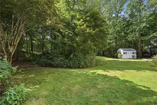 565 Shippeetown Rd, East Greenwich, RI 02818 - Photo 27