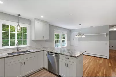 565 Shippeetown Road, East Greenwich, RI 02818 - Photo 7