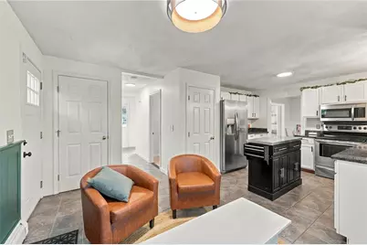 93 Pilgrim Avenue, Coventry, RI 02816 - Photo 5