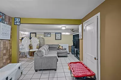 30 Touro Street, Providence, RI 02904 - Photo 25