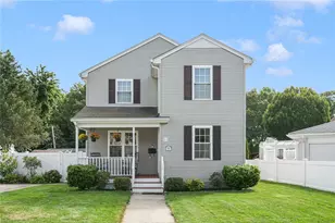 11 Brookdale Blvd, Pawtucket, RI 02861 - Photo 1