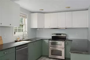 11 Brookdale Blvd, Pawtucket, RI 02861 - Photo 13