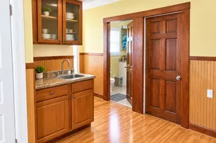 202 Brewster St, Pawtucket, RI 02860 - Photo 7