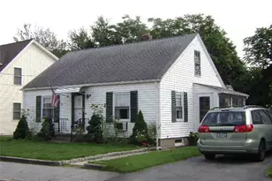 377 Vine St, Pawtucket, RI 02861 - Photo 1
