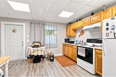 168 Rockland Avenue, Woonsocket, RI 02895 - Photo 21