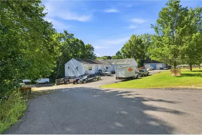 168 Rockland Avenue, Woonsocket, RI 02895 - Photo 9