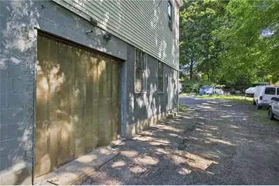 168 Rockland Avenue, Woonsocket, RI 02895 - Photo 11
