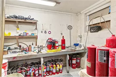 168 Rockland Avenue, Woonsocket, RI 02895 - Photo 43
