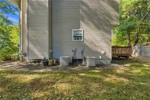 278 Harrison St, North Kingstown, RI 02852 - Photo 35
