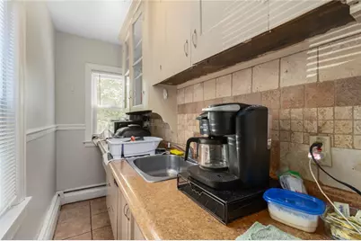 423 Atwells Avenue, Providence, RI 02909 - Photo 21