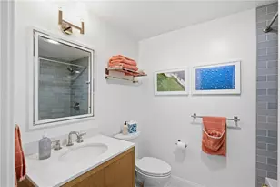 14 Valhalla Dr, Portsmouth, RI 02871 - Photo 17