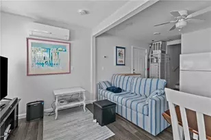 30 Warren Ave, Middletown, RI 02842 - Photo 3