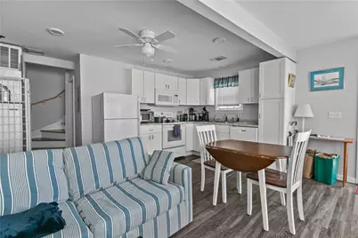 30 Warren Avenue #A, Middletown, RI 02842 - Photo 5