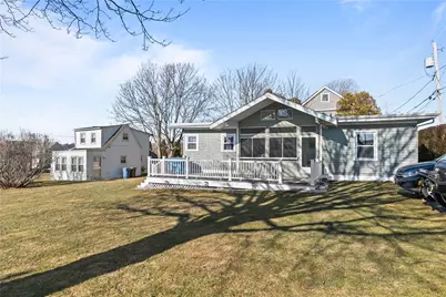 30 Warren Avenue, Middletown, RI 02842 - Photo 19