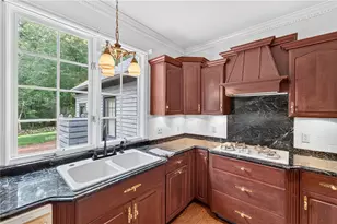 172 Old Plainfield Pike, Scituate, RI 02825 - Photo 7