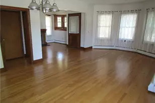 561 Hope St, Providence, RI 02906 - Photo 9