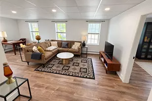 37 Lee Ave, Newport, RI 02840 - Photo 1