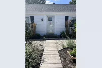 9 Loyola Terrace, Newport, RI 02840 - Photo 3