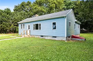 3 Champlin Dr, Hopkinton, RI 02804 - Photo 3