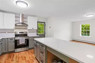 474 Sawmill Rd, Glocester, RI 02857 - Photo 7
