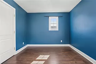 102 Dixon St, Providence, RI 02907 - Photo 17