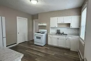928 Branch Ave, Providence, RI 02904 - Photo 7