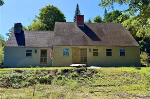 51 Elizabeth Ave, North Smithfield, RI 02896 - Photo 1